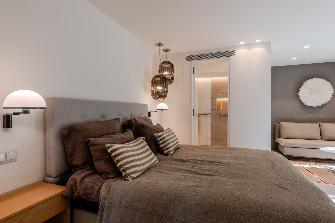 Light-filled bedroom suite