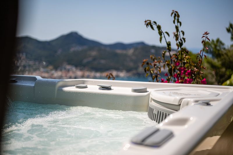 HotSpring whirlpool overlooking the bay